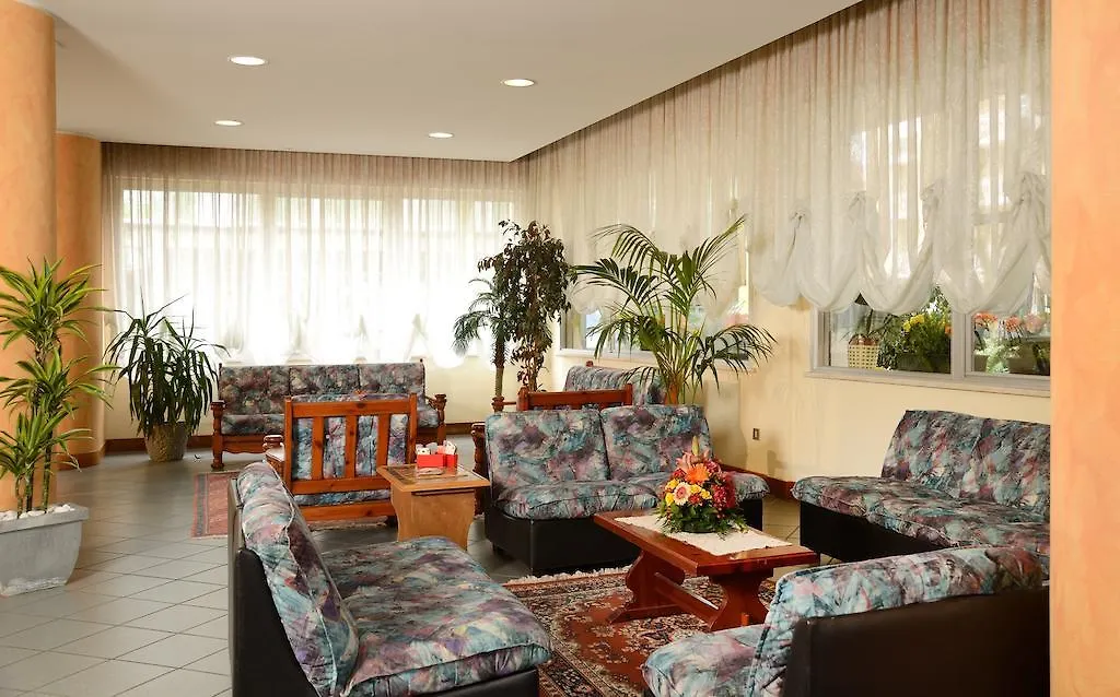 Hotel Acacia-1